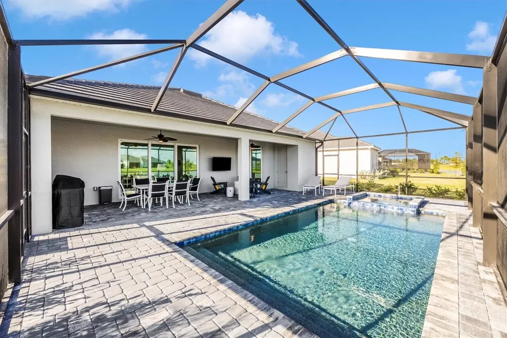 12950 Tulum Loop Venice FL 34293