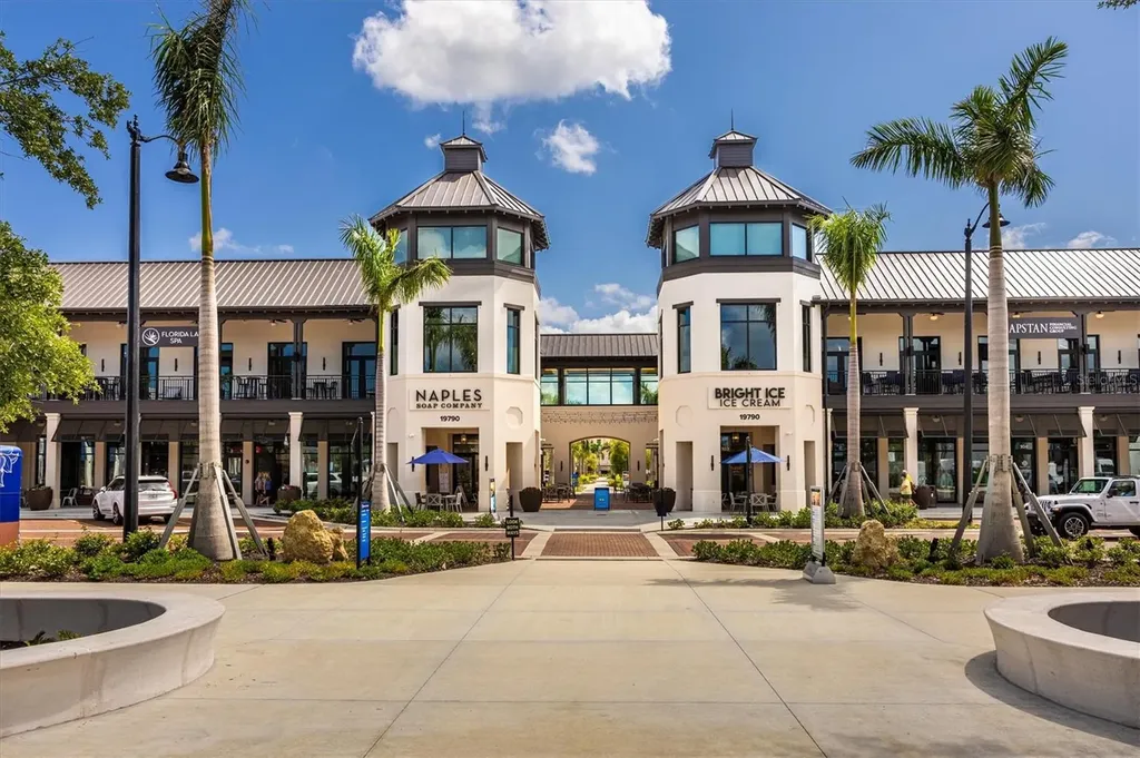 12950 Tulum Loop Venice FL 34293