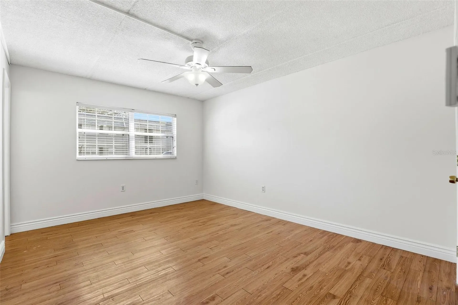 525 Conway Road Orlando FL 32807