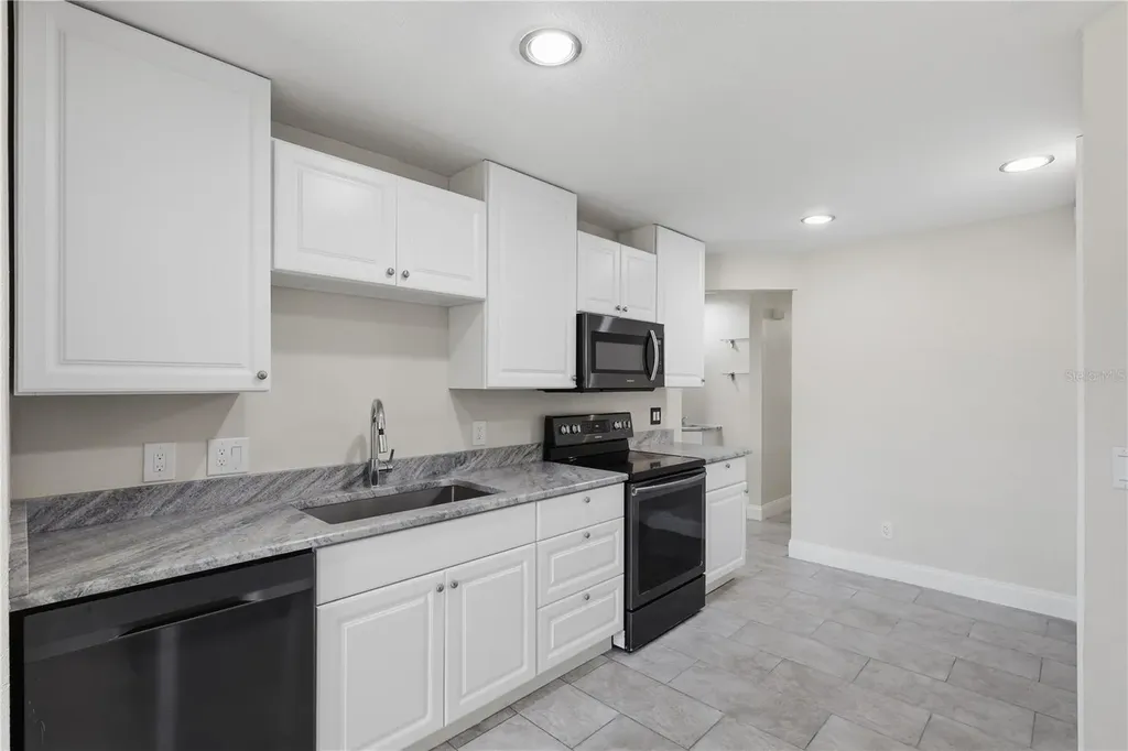 44 Captains Walk Palm Coast FL 32137