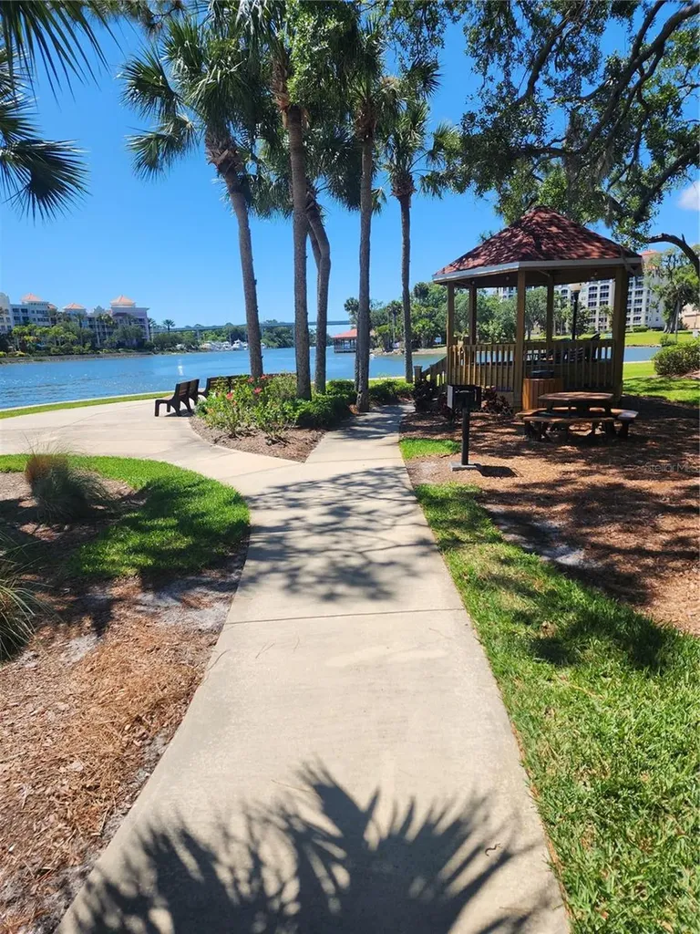 44 Captains Walk Palm Coast FL 32137
