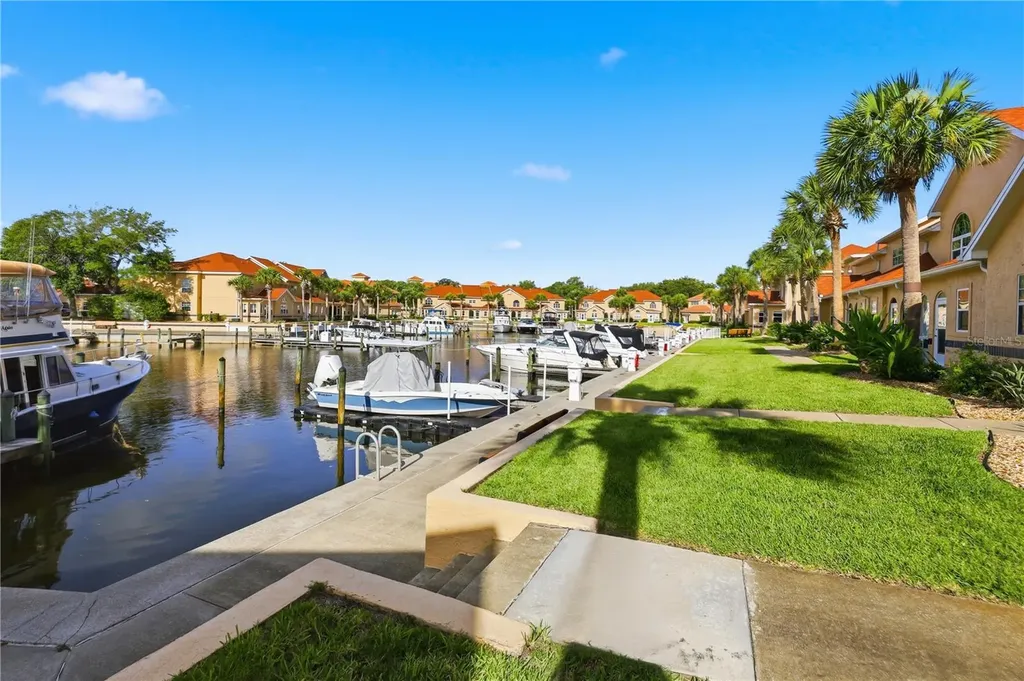 44 Captains Walk Palm Coast FL 32137