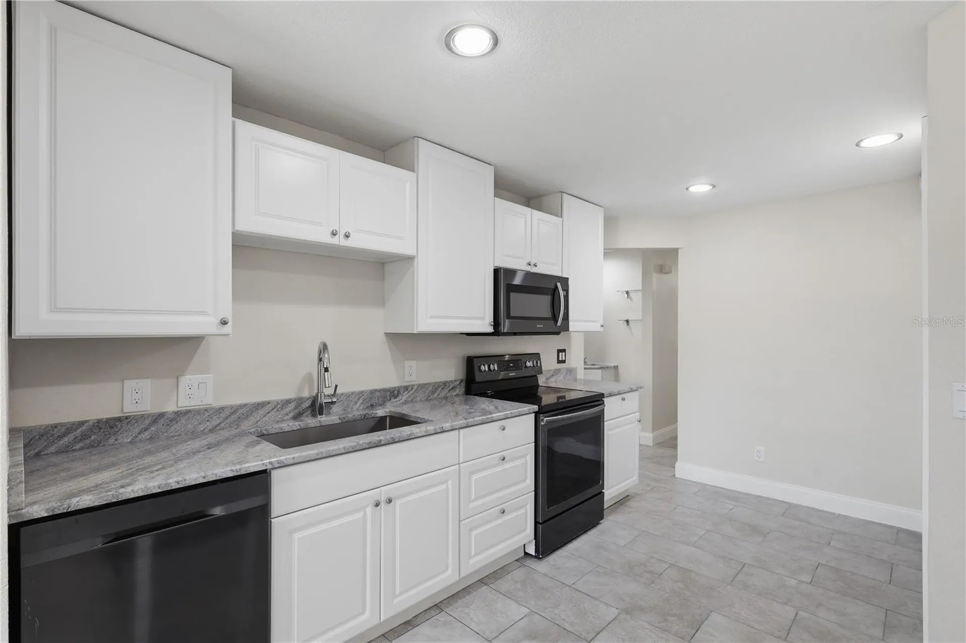 44 Captains Walk Palm Coast FL 32137