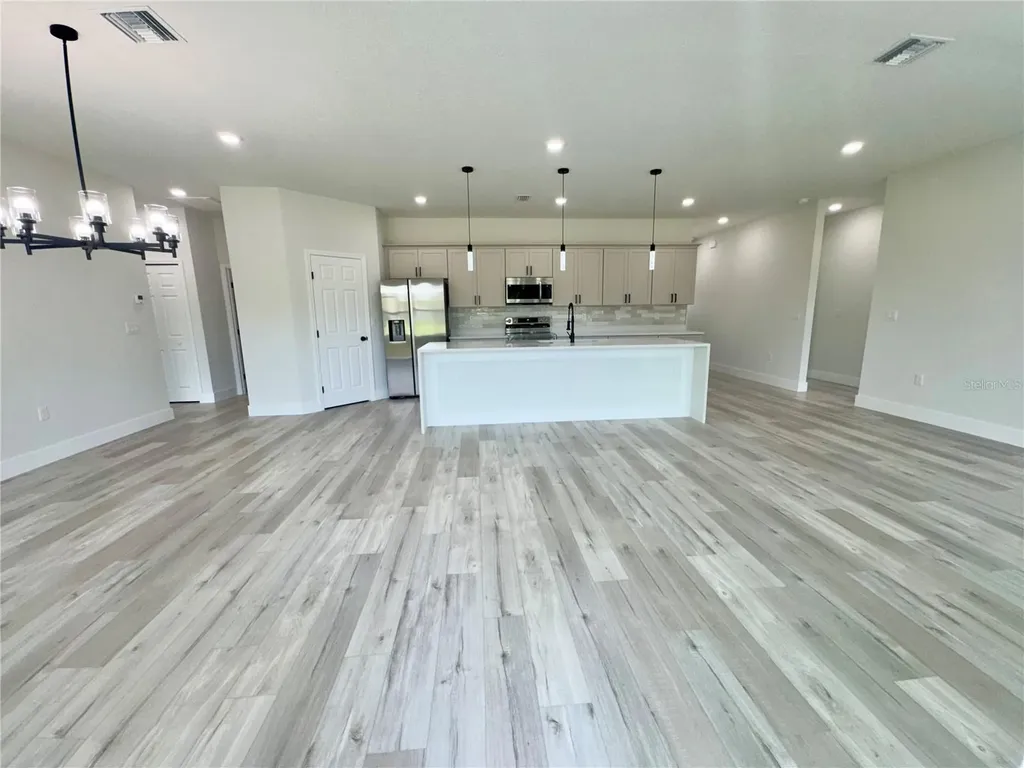 1690 Hamilton Avenue SW Palm Bay FL 32908
