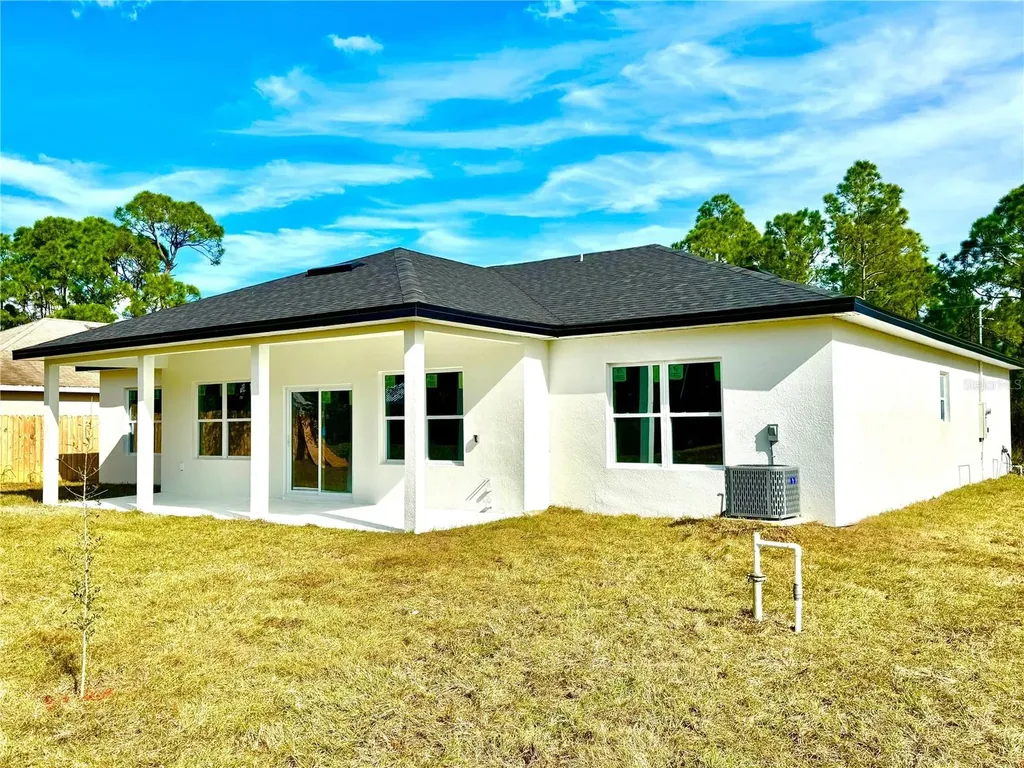 1690 Hamilton Avenue SW Palm Bay FL 32908