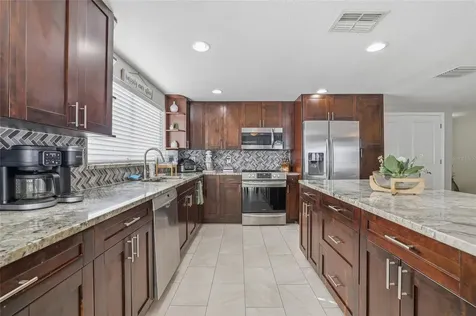 7313 Brookview Circle Tampa FL 33634