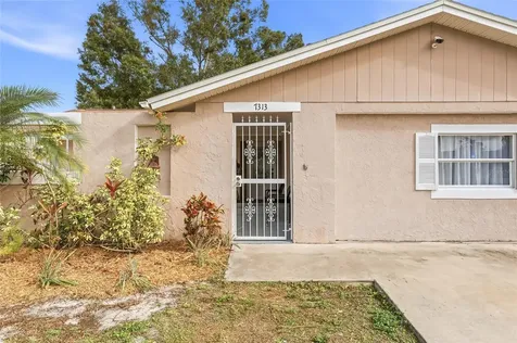 7313 Brookview Circle Tampa FL 33634