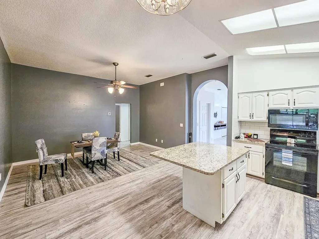 4306 SE 1st Avenue Keystone Heights FL 32656
