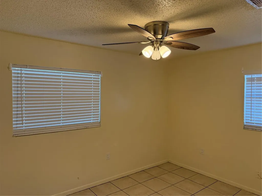 822 S Lone Oak Drive Leesburg FL 34748