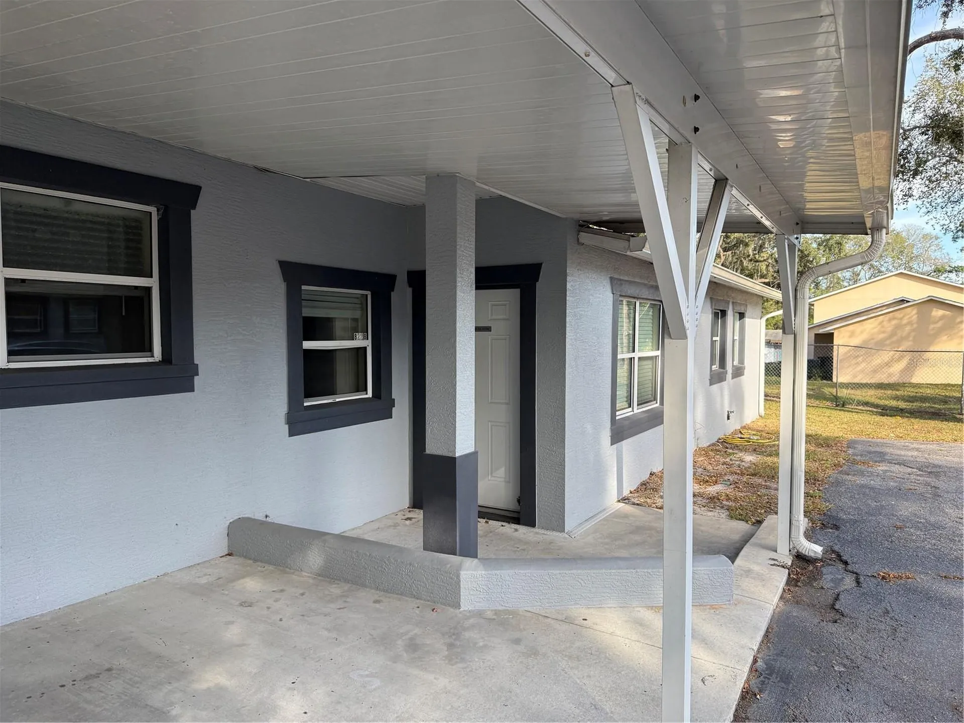 822 S Lone Oak Drive Leesburg FL 34748