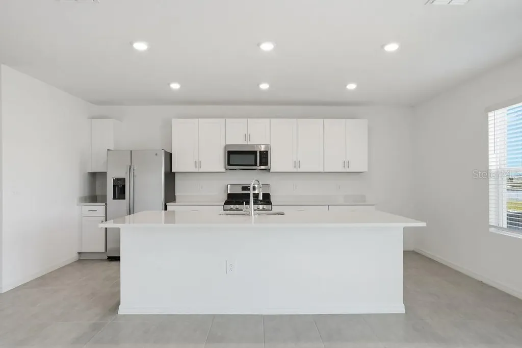 13243 Commons Avenue Parrish FL 34219