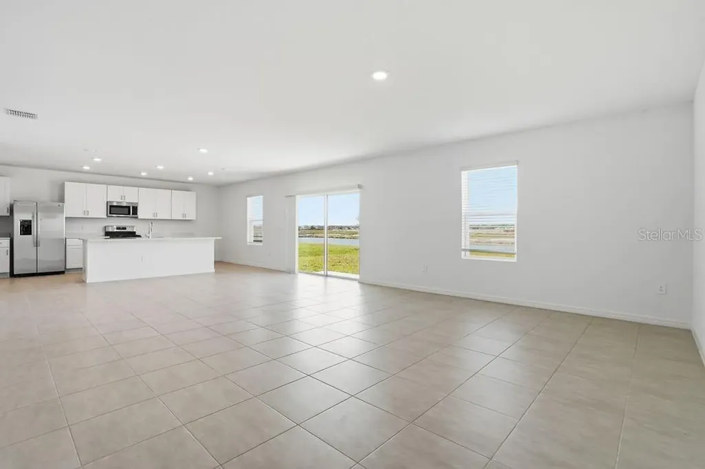13243 Commons Avenue Parrish FL 34219