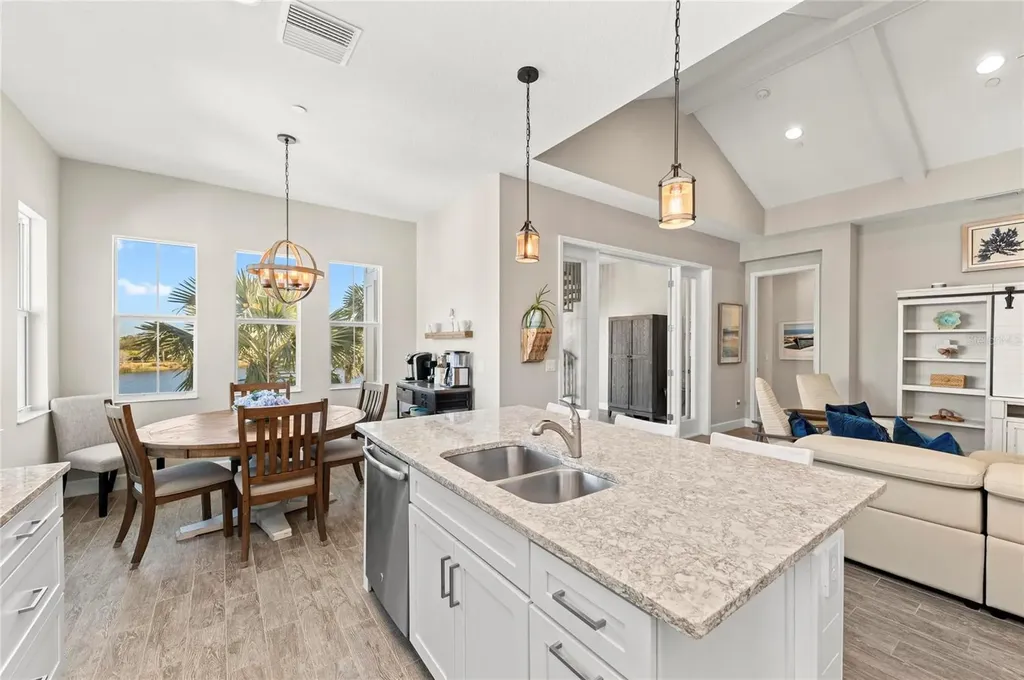 295 Compass Point Drive Bradenton FL 34209