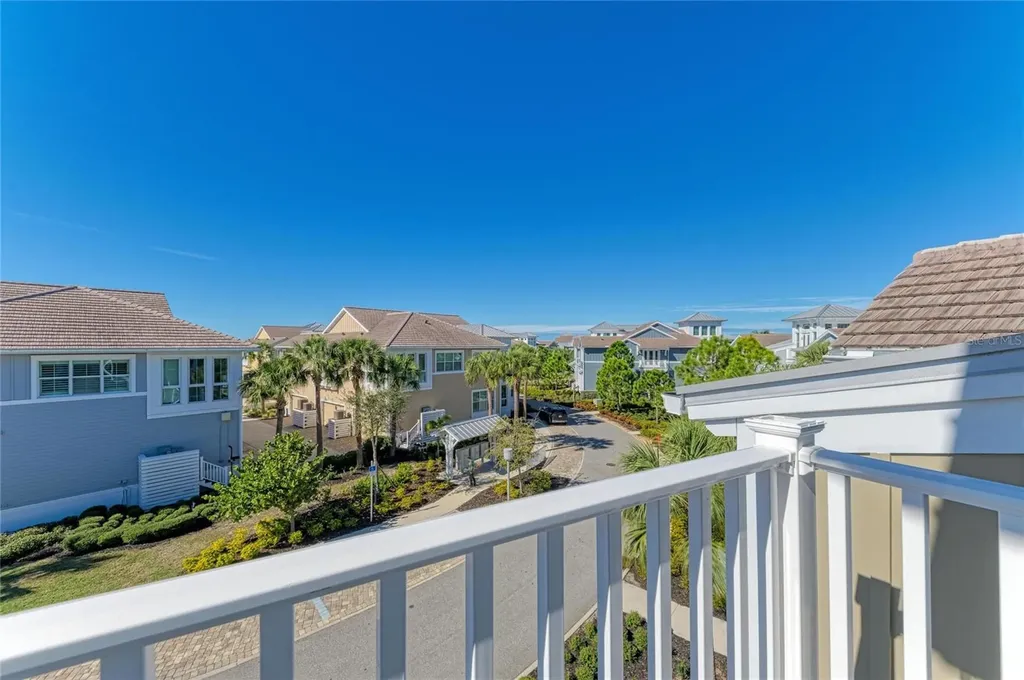 295 Compass Point Drive Bradenton FL 34209