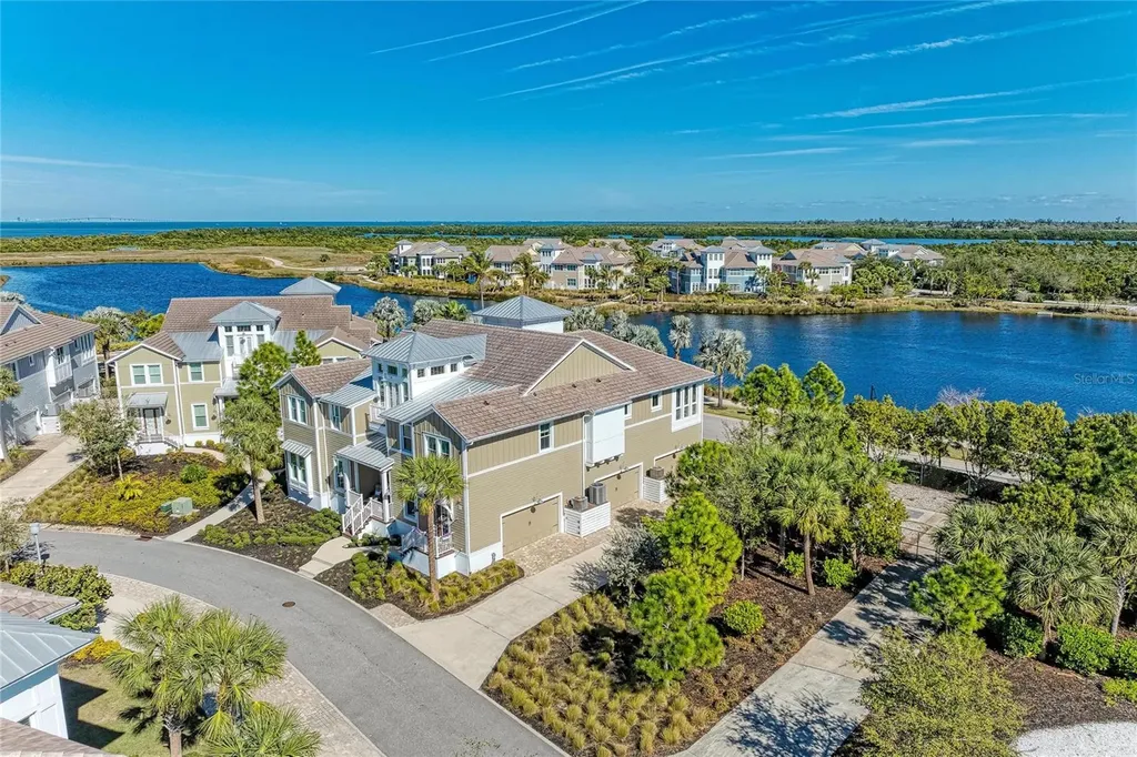 295 Compass Point Drive Bradenton FL 34209