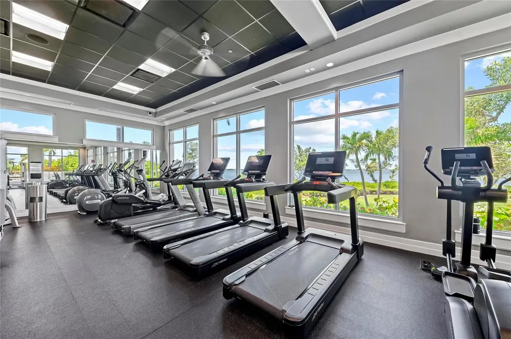 295 Compass Point Drive Bradenton FL 34209