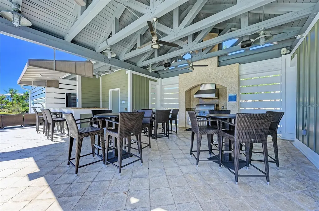 295 Compass Point Drive Bradenton FL 34209