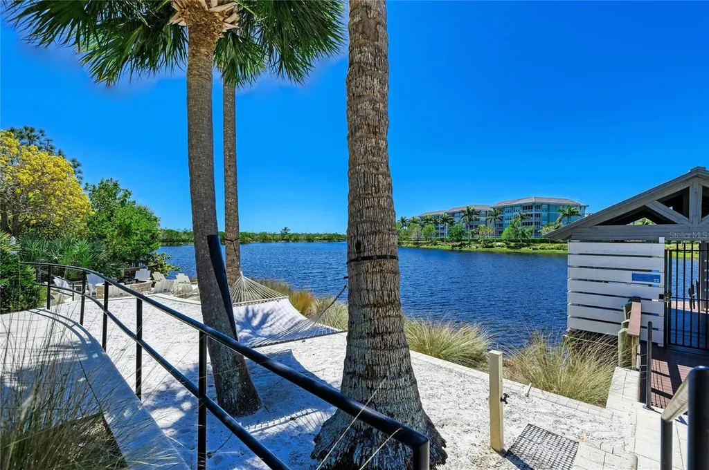295 Compass Point Drive Bradenton FL 34209