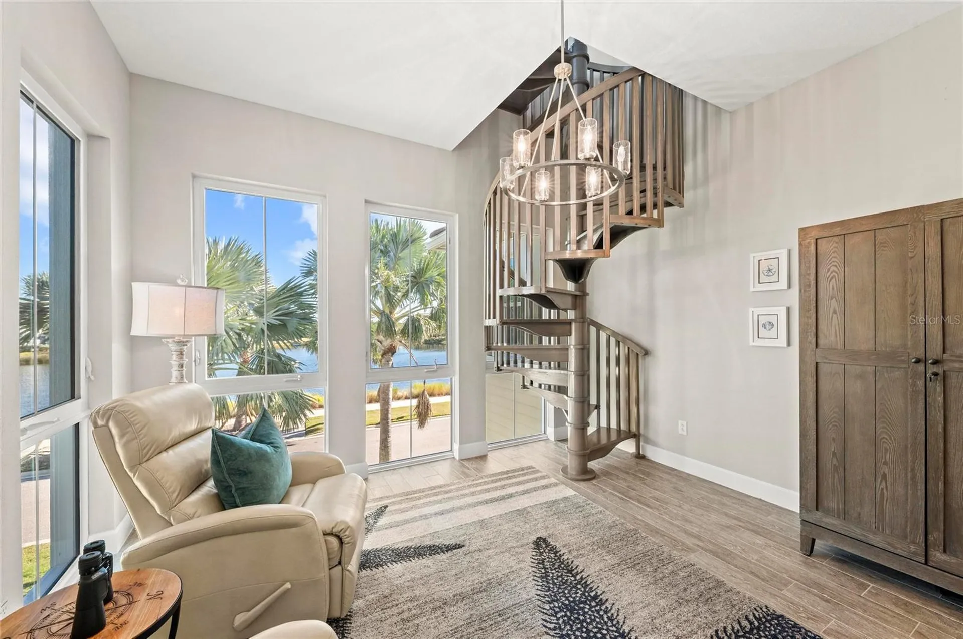 295 Compass Point Drive Bradenton FL 34209