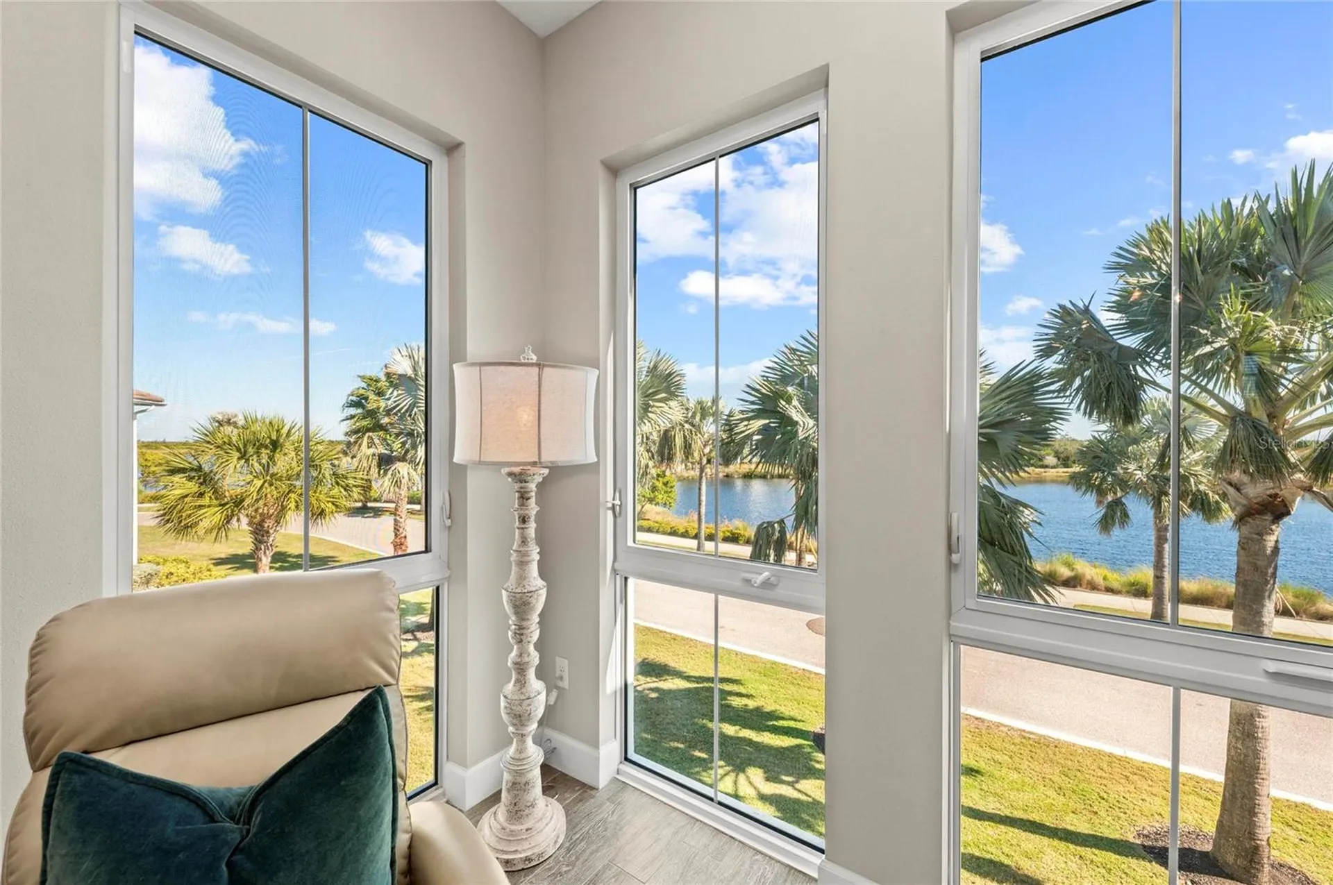 295 Compass Point Drive Bradenton FL 34209