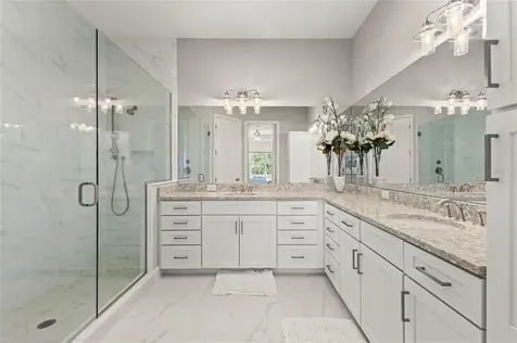 295 Compass Point Drive Bradenton FL 34209
