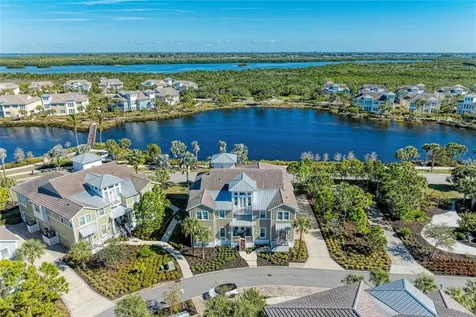 295 Compass Point Drive Bradenton FL 34209