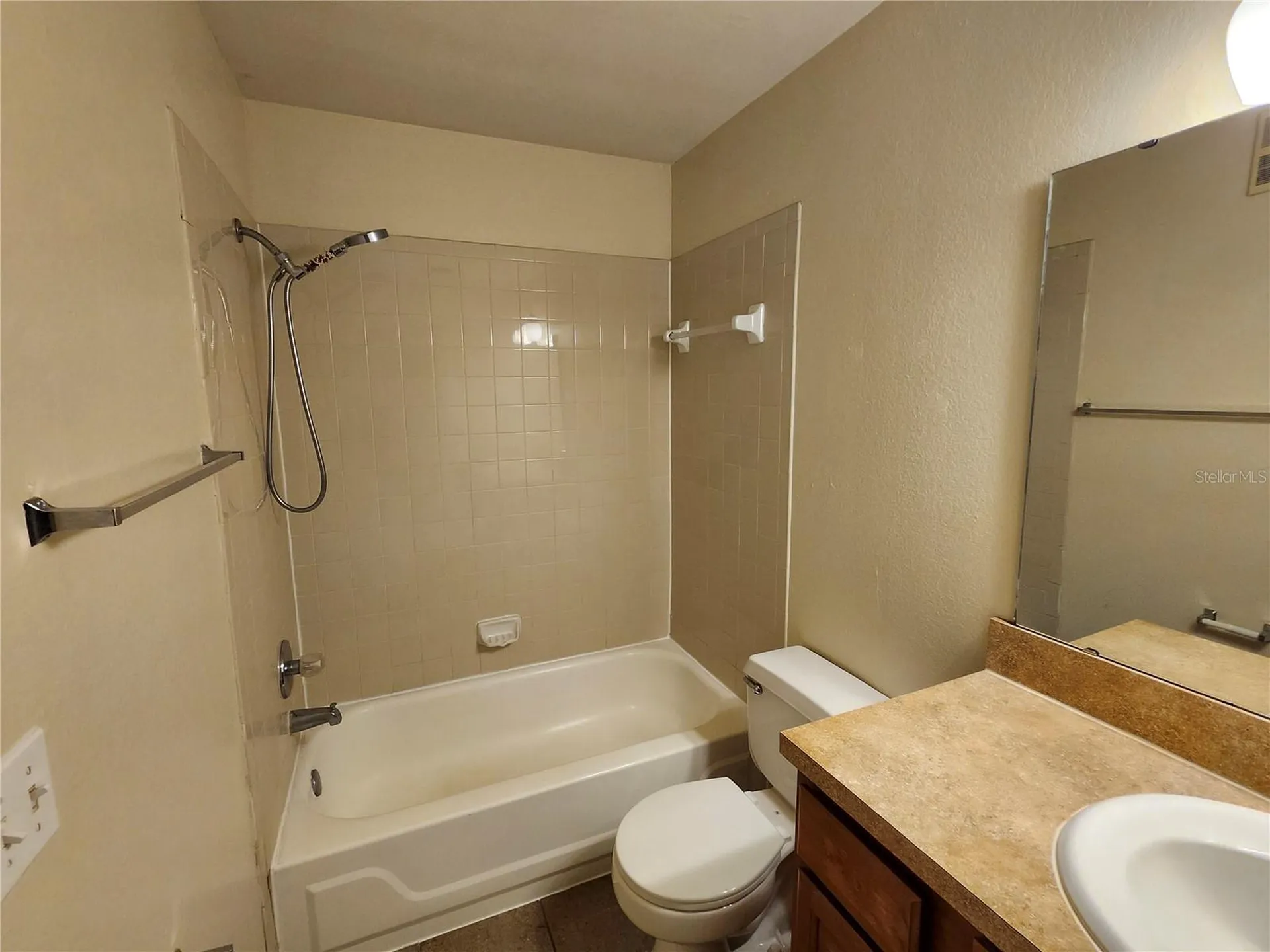 1057 S Hiawassee Road Orlando FL 32835