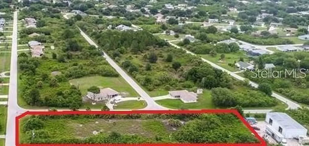10043-10075 Tramore Avenue Englewood FL 34224