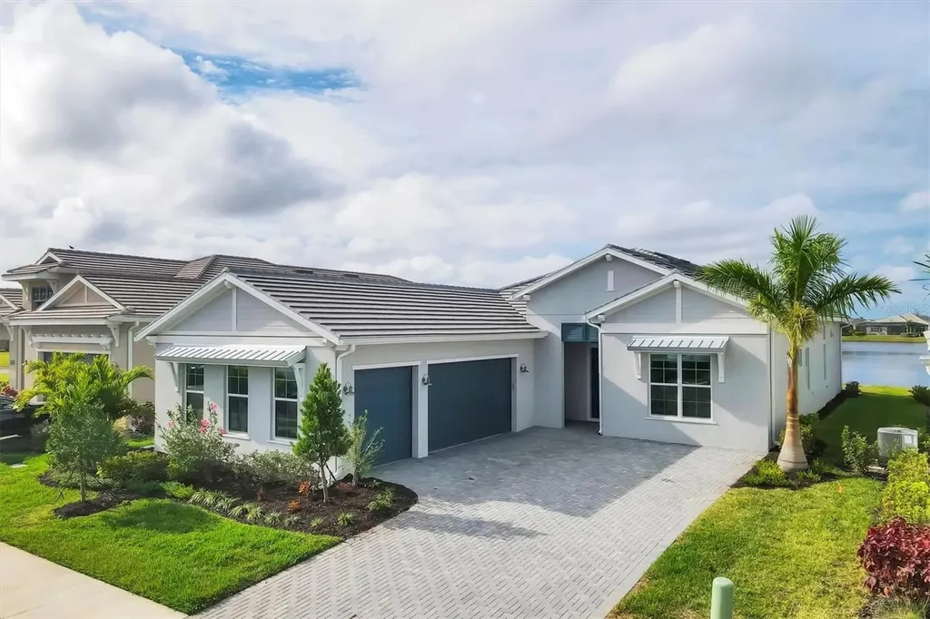 17920 Palmiste Drive Bradenton FL 34202