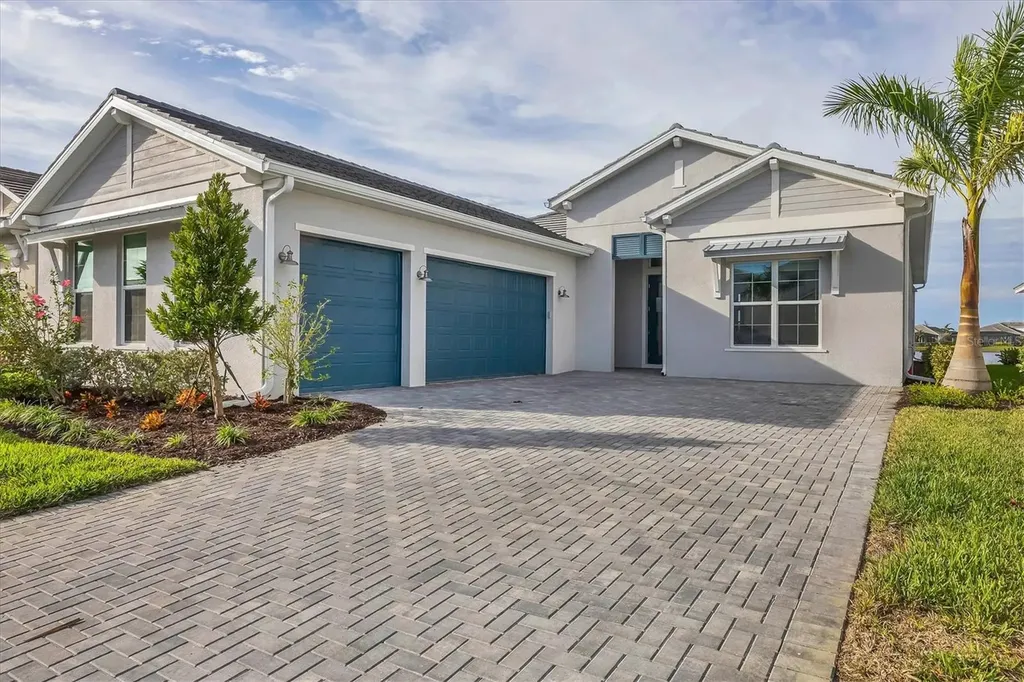 17920 Palmiste Drive Bradenton FL 34202