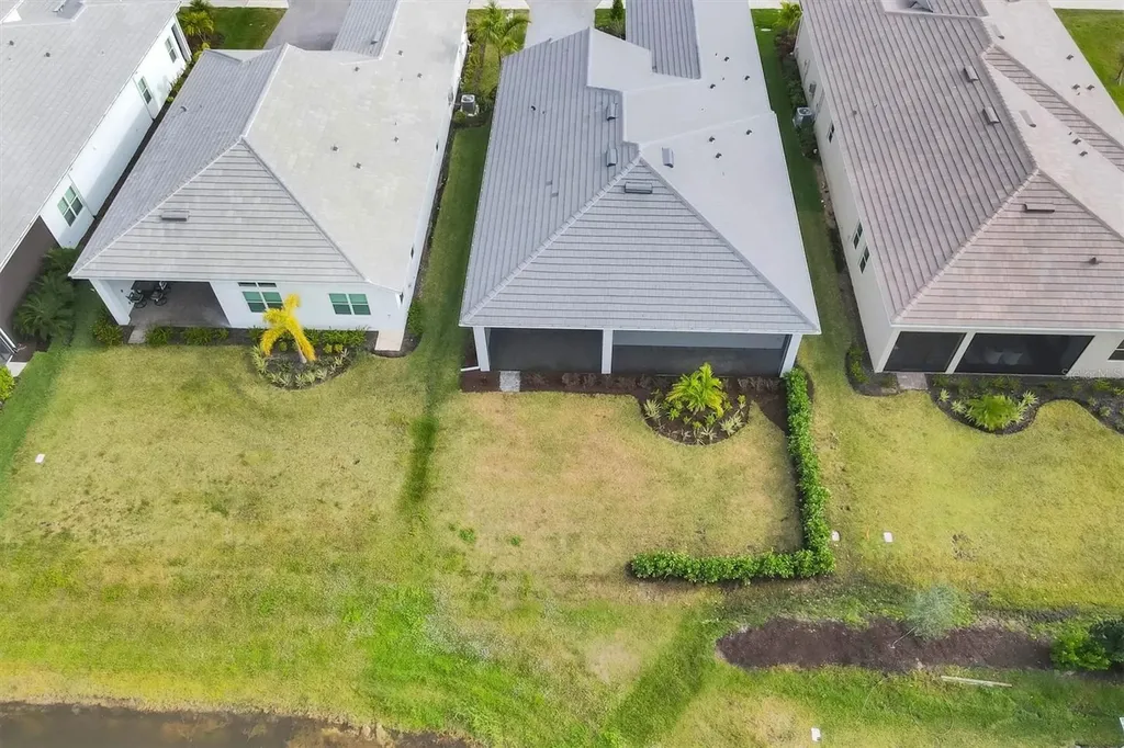 17920 Palmiste Drive Bradenton FL 34202