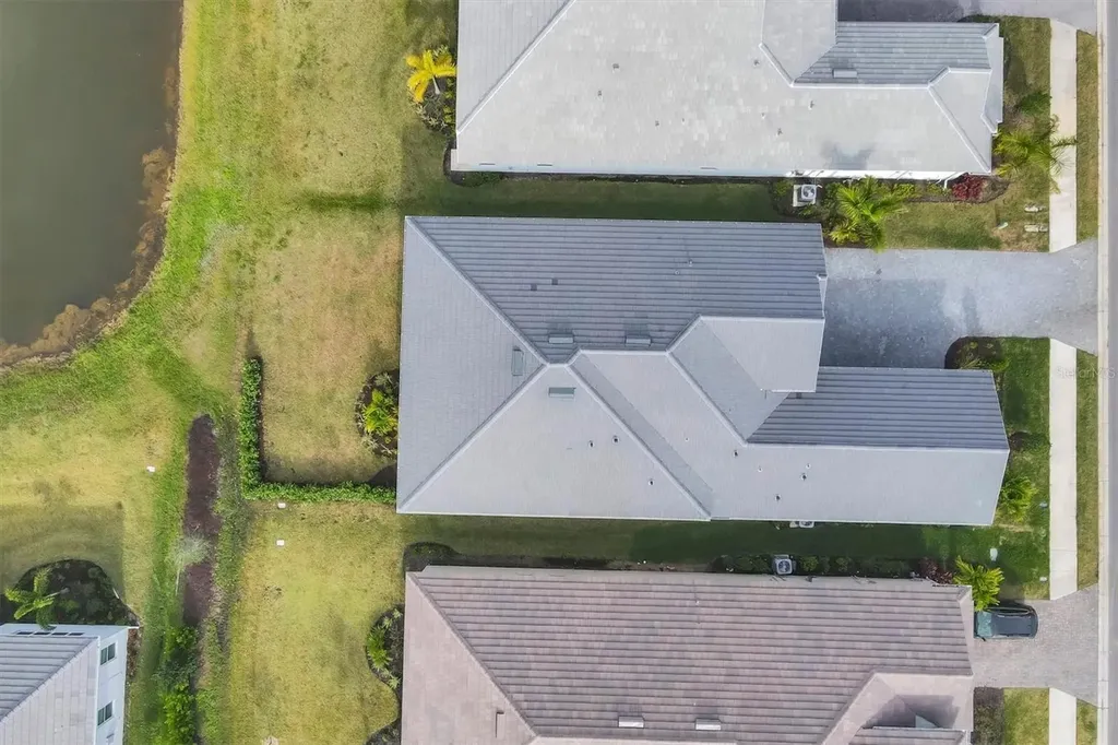 17920 Palmiste Drive Bradenton FL 34202