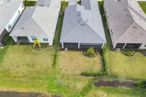 17920 Palmiste Drive Bradenton FL 34202