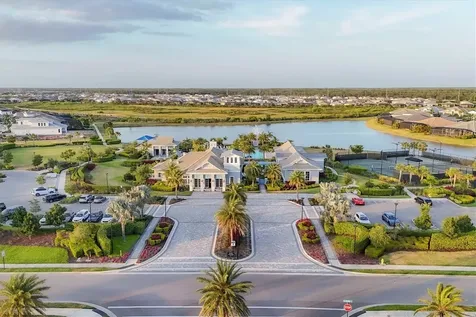 17920 Palmiste Drive Bradenton FL 34202