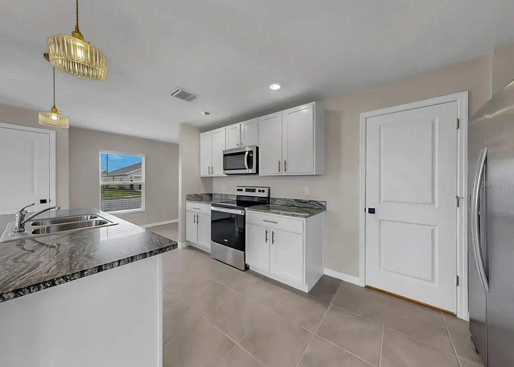 10104 Charlotte Drive Parrish FL 34219