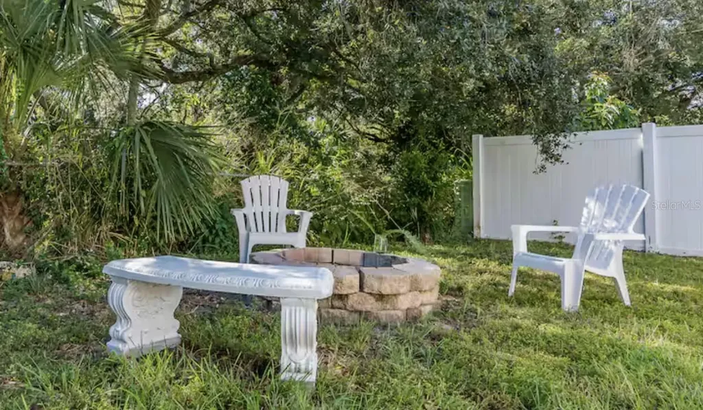 7221 Northbridge Boulevard Tampa FL 33615