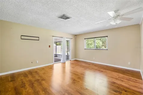 7221 Northbridge Boulevard Tampa FL 33615