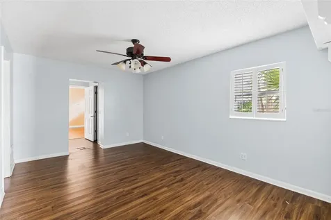 7221 Northbridge Boulevard Tampa FL 33615