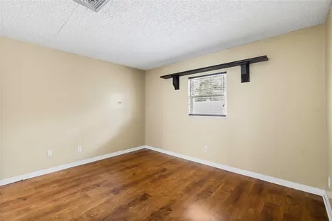 7221 Northbridge Boulevard Tampa FL 33615