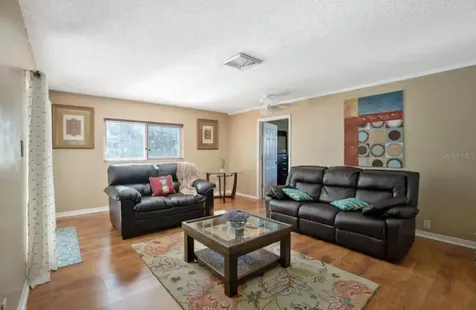 7221 Northbridge Boulevard Tampa FL 33615
