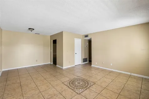 7221 Northbridge Boulevard Tampa FL 33615