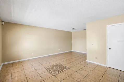 7221 Northbridge Boulevard Tampa FL 33615