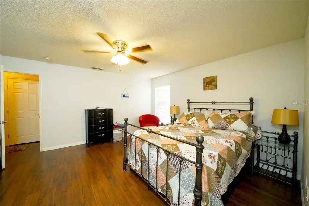 1015 Highland Crest Circle Lake Wales FL 33853