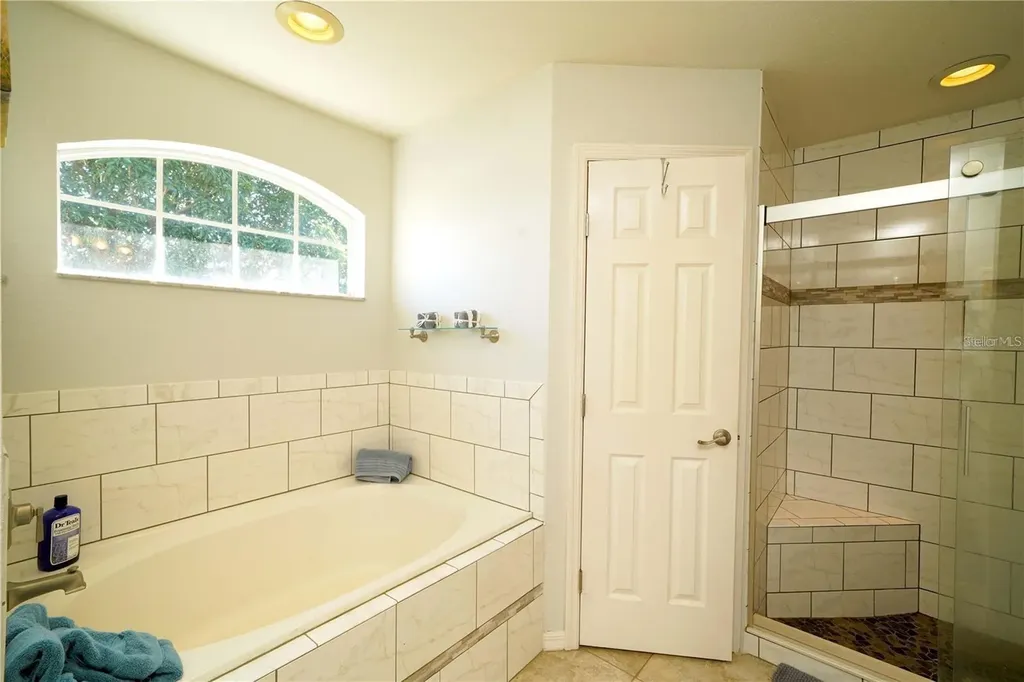 1015 Highland Crest Circle Lake Wales FL 33853