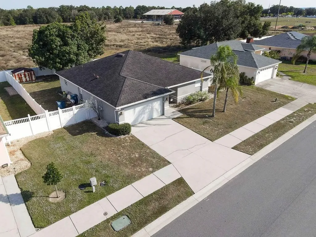 1015 Highland Crest Circle Lake Wales FL 33853