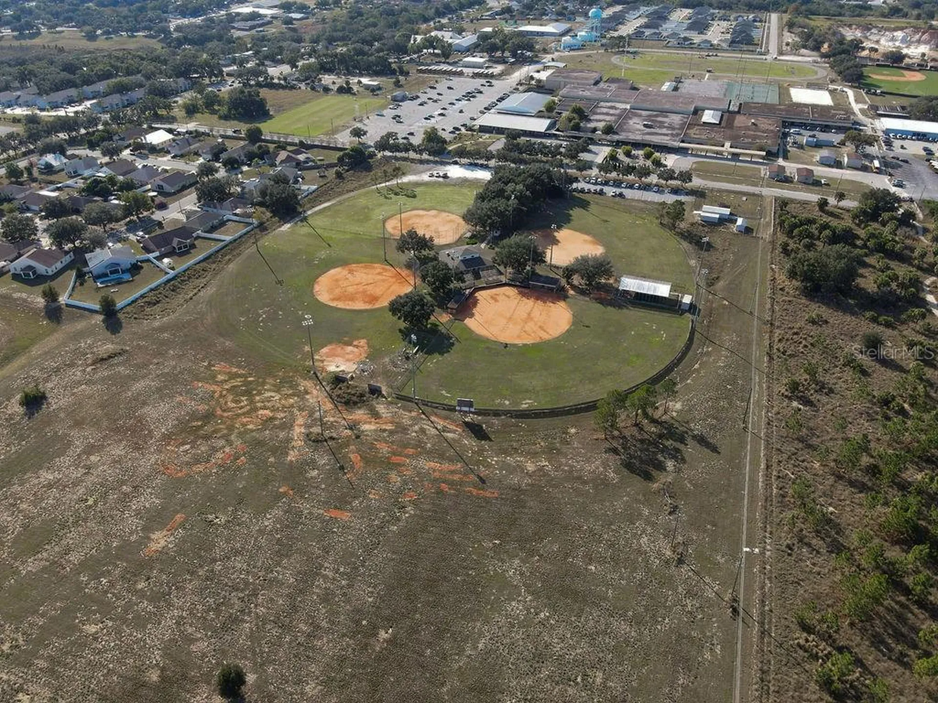 1015 Highland Crest Circle Lake Wales FL 33853