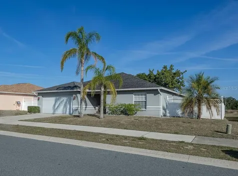 1015 Highland Crest Circle Lake Wales FL 33853