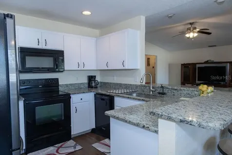1015 Highland Crest Circle Lake Wales FL 33853