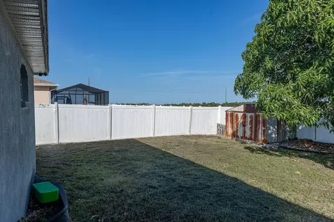 1015 Highland Crest Circle Lake Wales FL 33853