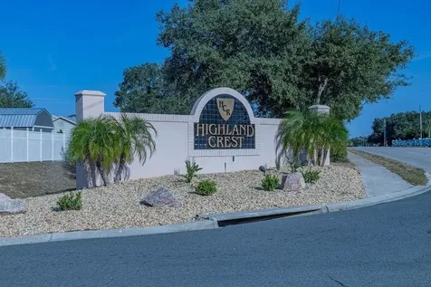 1015 Highland Crest Circle Lake Wales FL 33853